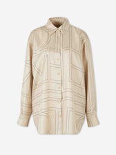 TOTEME Mujer Barcelona Camisa Monograma color Camel sku 701-002505 02 - Foto 1