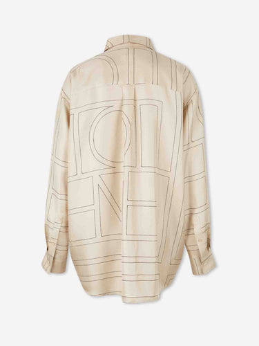 TOTEME Mujer Barcelona Camisa Monograma color Camel sku 701-002505 02 - Foto 2