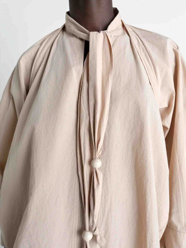 Lemaire Mujer Barcelona Blusa Casual Bufanda color Beige sku 702-000518 01 - Foto 4