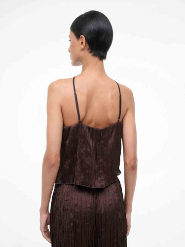 Staud Mujer Barcelona Top Akari Plisse color Marrón Oscuro sku 703-002508 01 - Foto 3