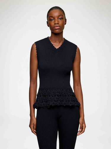 Ganni Mujer Barcelona Top Sin Mangas Con Flores de Ganchillo color Negro sku 703-002583 01 - Foto 2