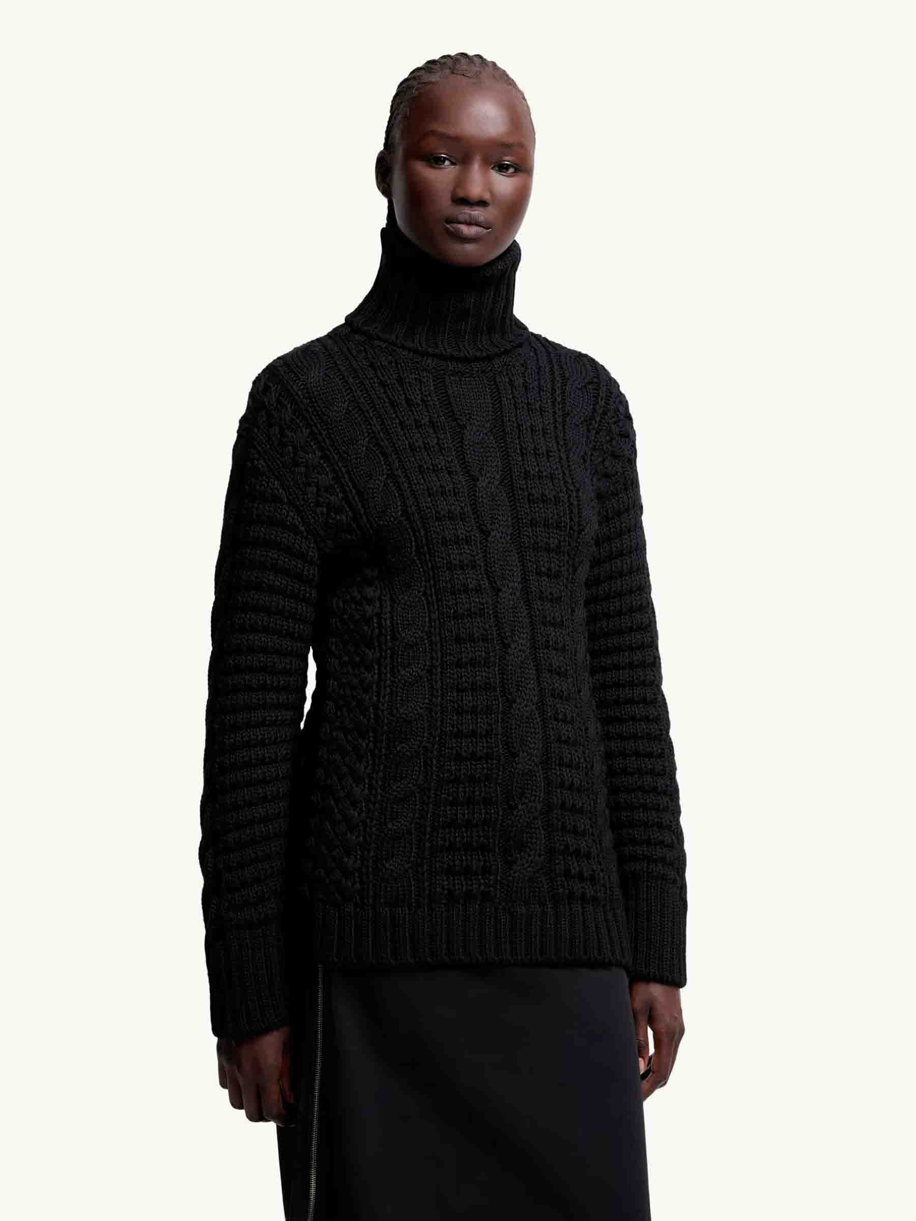 Moncler Genius Edward Enninful Mujer Barcelona Jersey Punto Lana color Negro sku 711-003374 01 - Foto 2