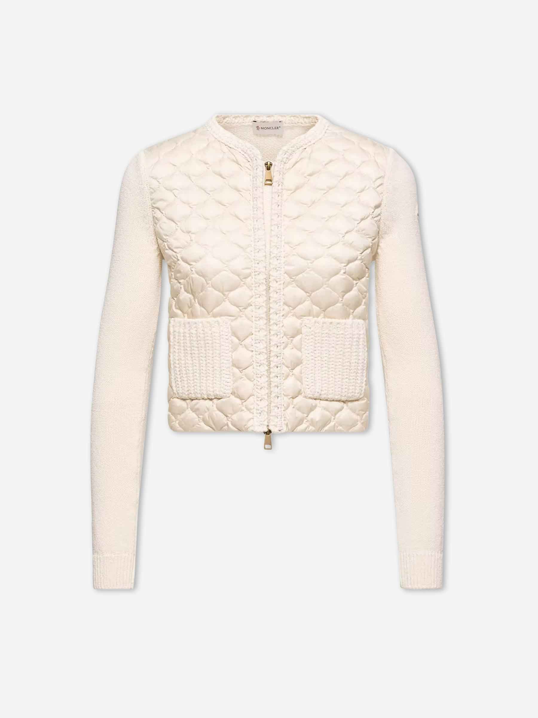 Moncler Mujer Barcelona Plumífero Ligero color Crema sku 713-000423 01 - Foto 1
