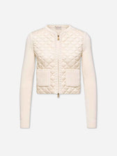 Moncler Mujer Barcelona Plumífero Ligero color Crema sku 713-000423 01 - Foto 1