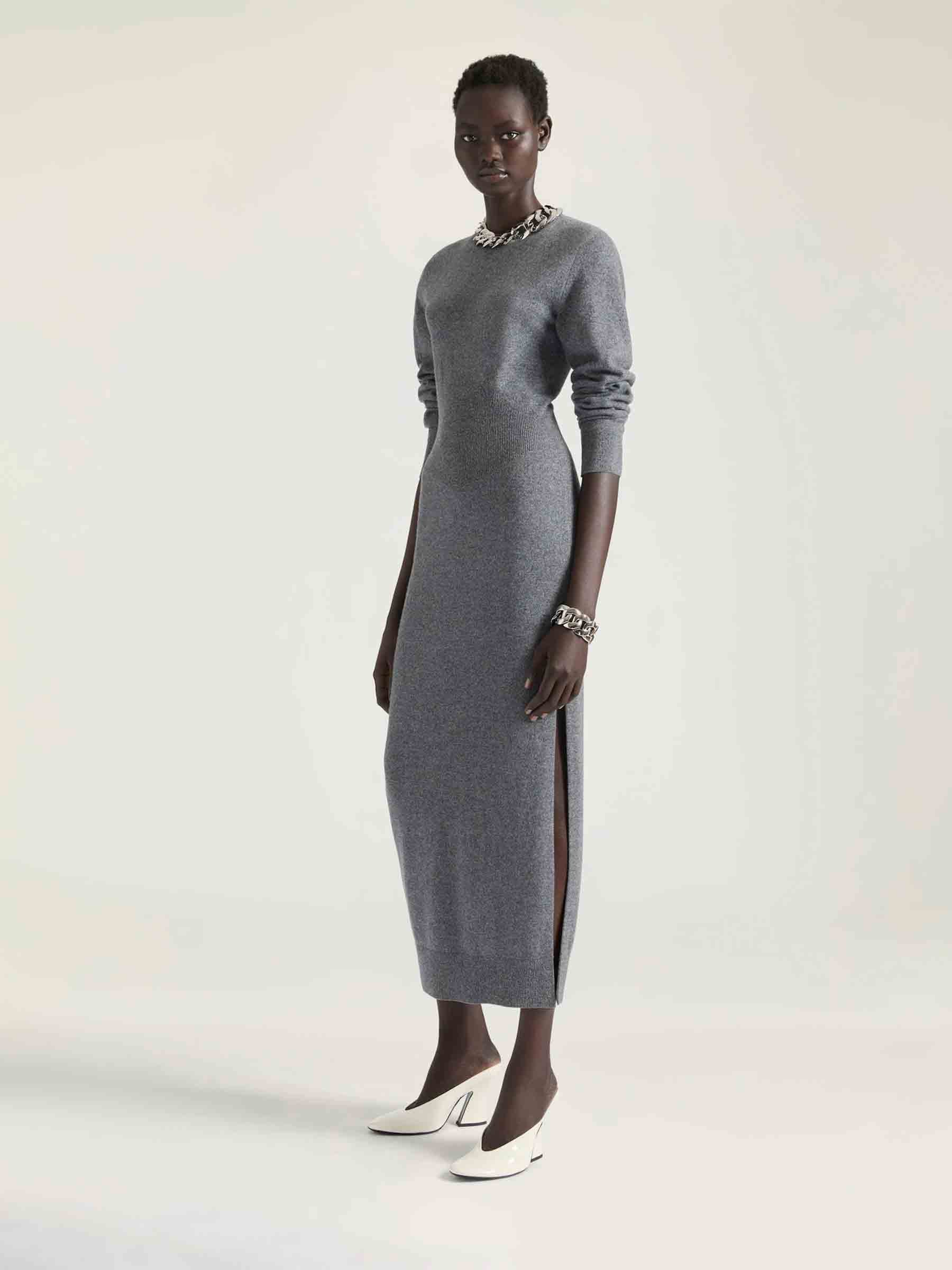 Givenchy Mujer Barcelona Vestido Mid Cashmere Cut Out color Gris sku 721-000588 01 - Foto 2