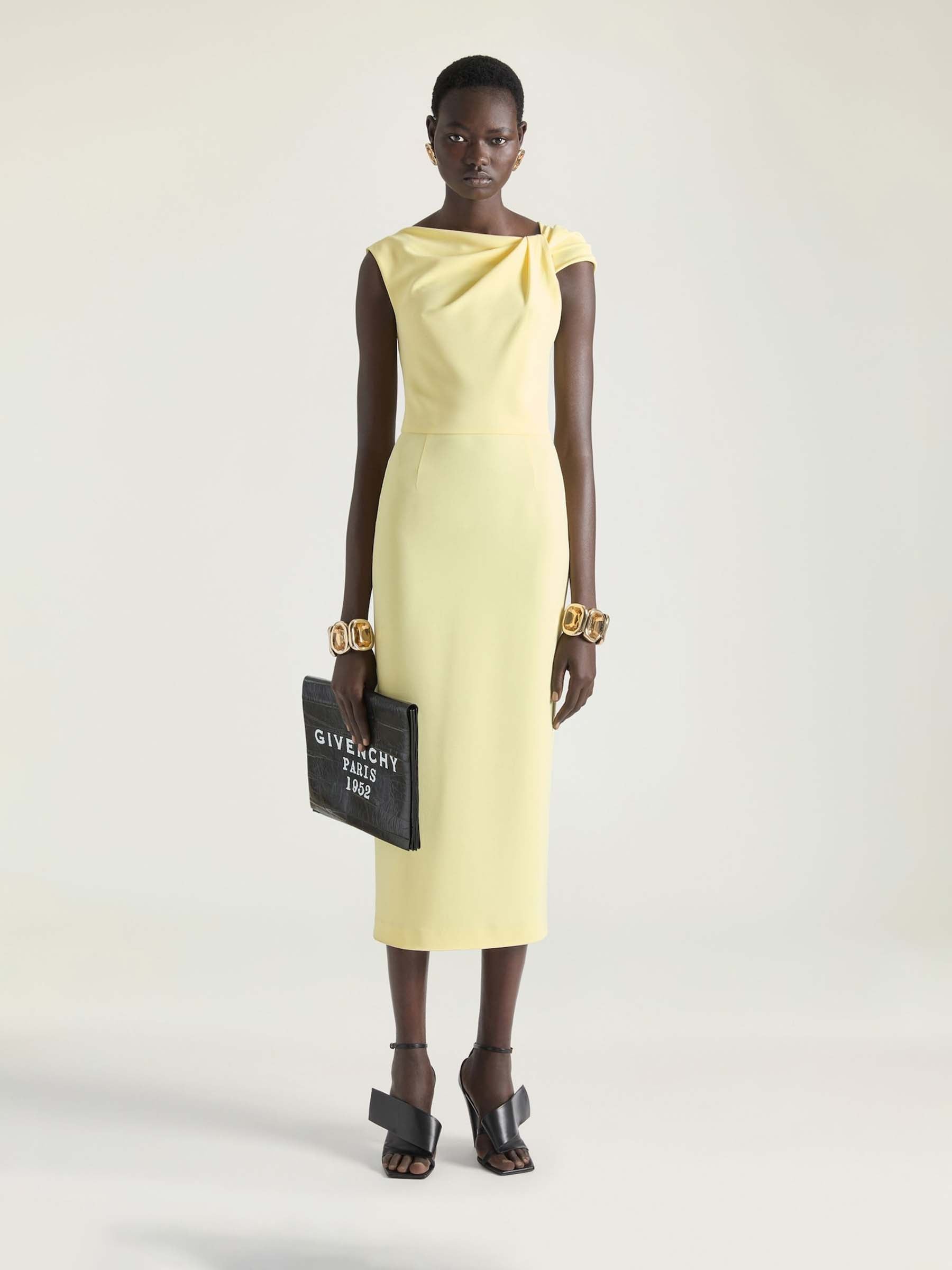 Givenchy Mujer Barcelona Vestido Midi Drapeado color Amarillo Claro sku 721-000613 01 - Foto 2