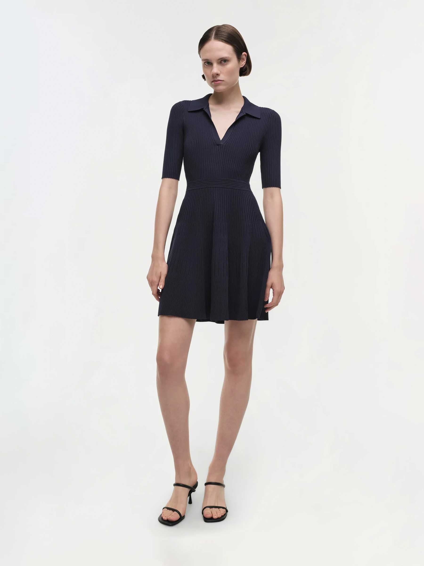 Simkhai Mujer Barcelona Vestido Mini Patricia color Azul Marino sku 731-006110 01 - Foto 2