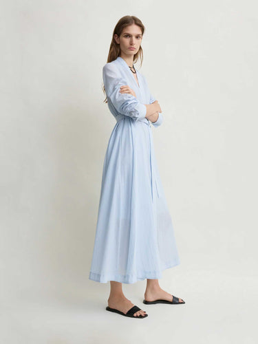 TOTEME Mujer Barcelona Vestido Midi Camisero color Azul Celeste sku 733-000009 01 - Foto 2