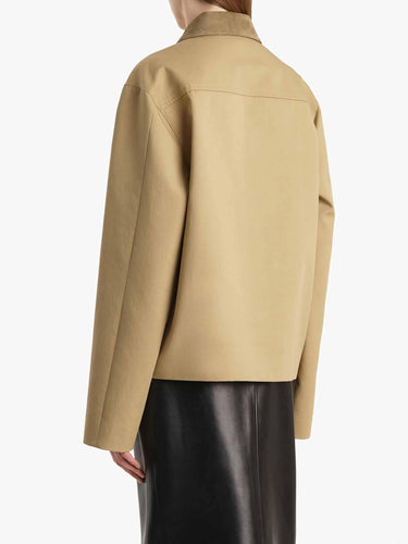 Khaite Mujer Barcelona Chaqueta Corta Wyatt color Camel sku 741-002336 01 - Foto 3