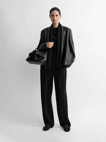 TOTEME Mujer Barcelona Chaqueta Piel Fular color Negro sku 741-002364 01 - Foto 4