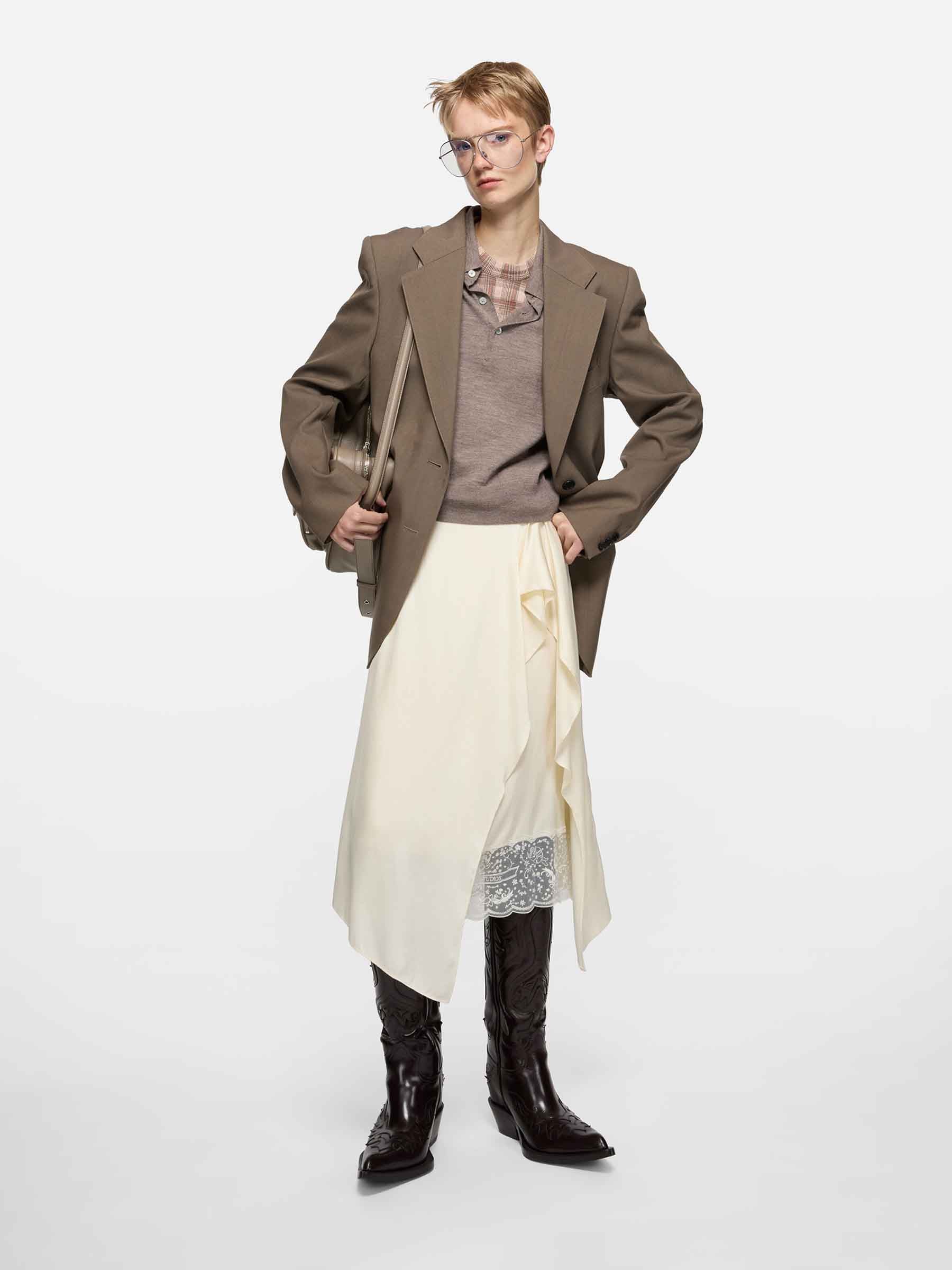 Acne Studios Mujer Barcelona Falda Midi Drapeada color Crema sku 750-001729 01 - Foto 2