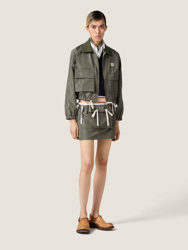 Miu Miu Mujer Barcelona Falda Mini Técnica color Verde Militar sku 750-001824 01 - Foto 2