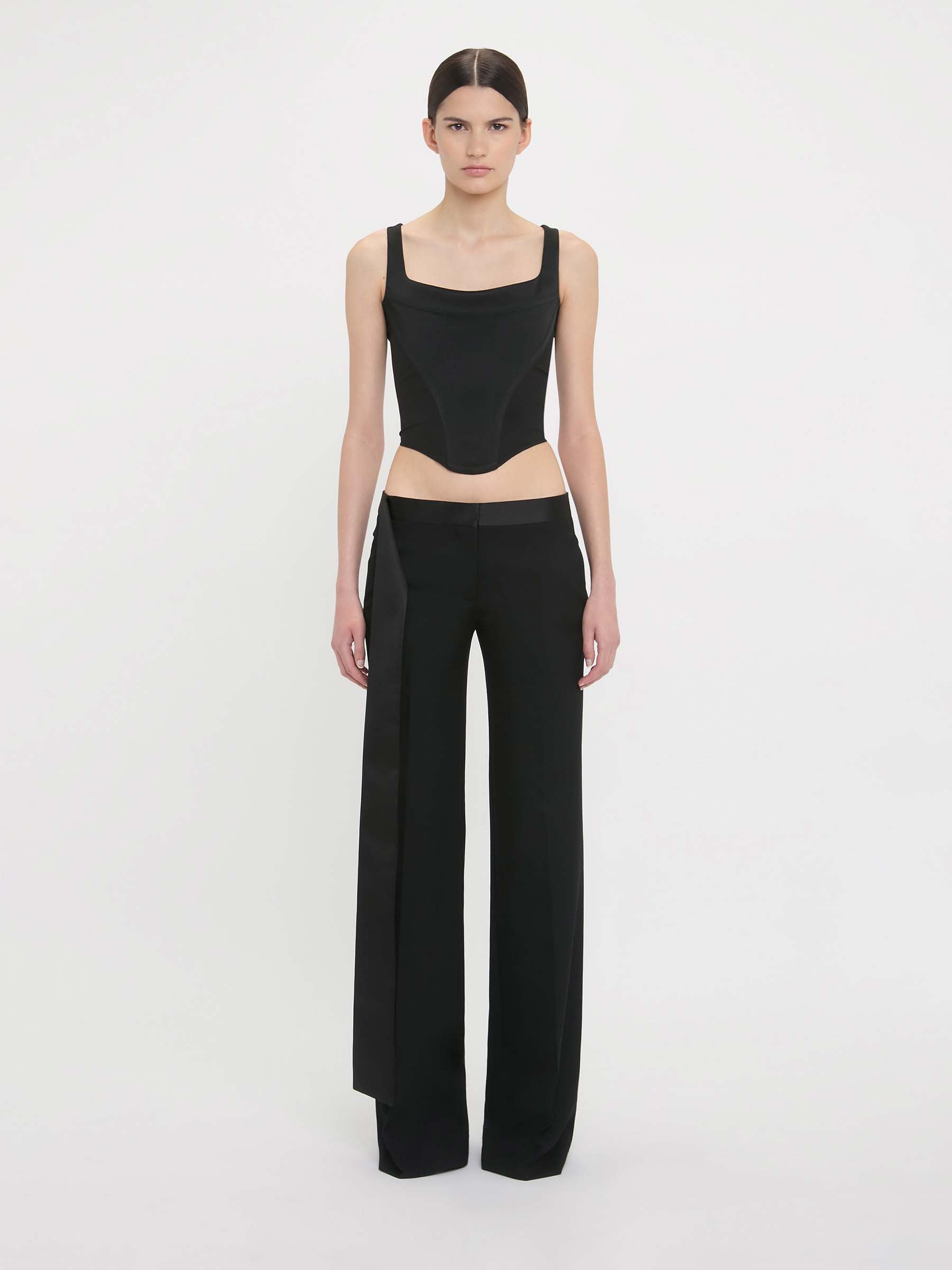 Victoria Beckham Mujer Barcelona Pantalones Satén Lazo color Negro sku 761-003685 01 - Foto 2