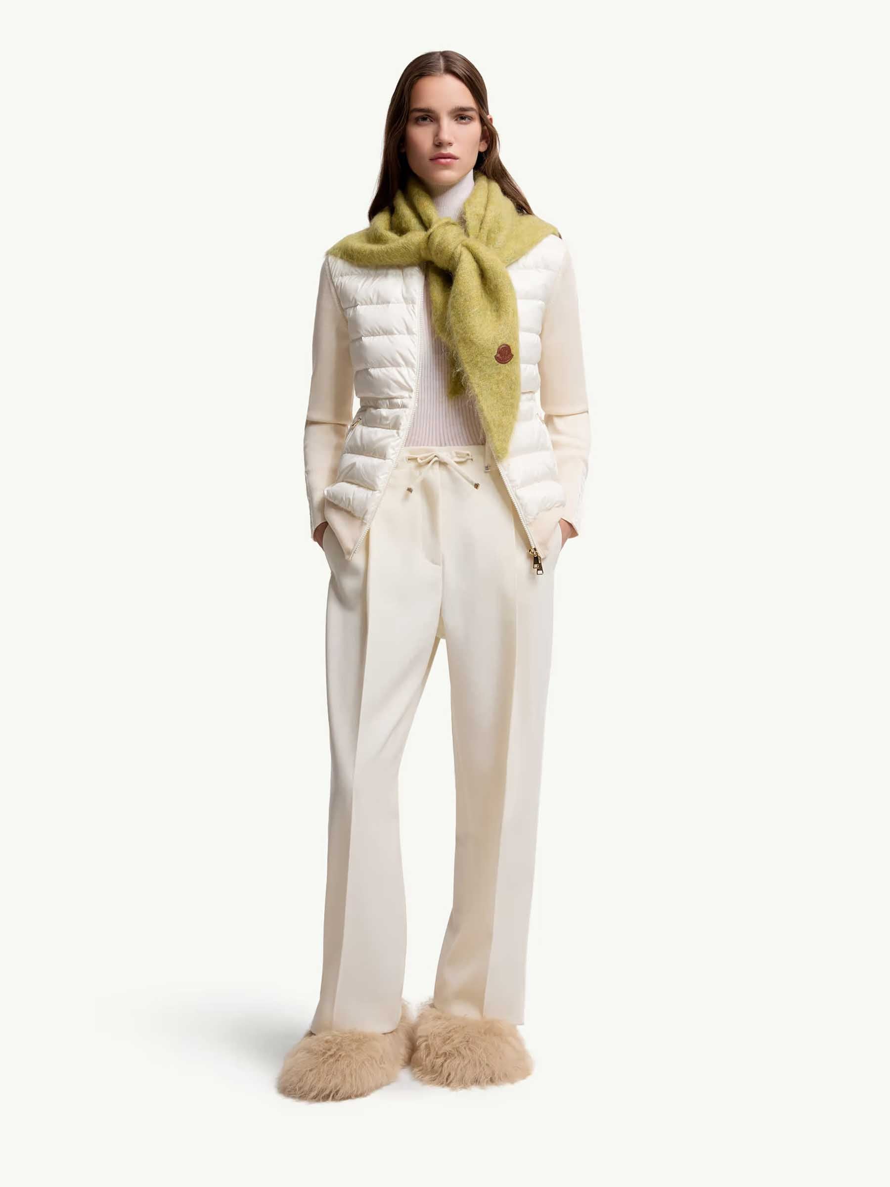 Moncler Mujer Barcelona Pantalones de Vestir Lana color Marfil sku 761-003889 01 - Foto 2