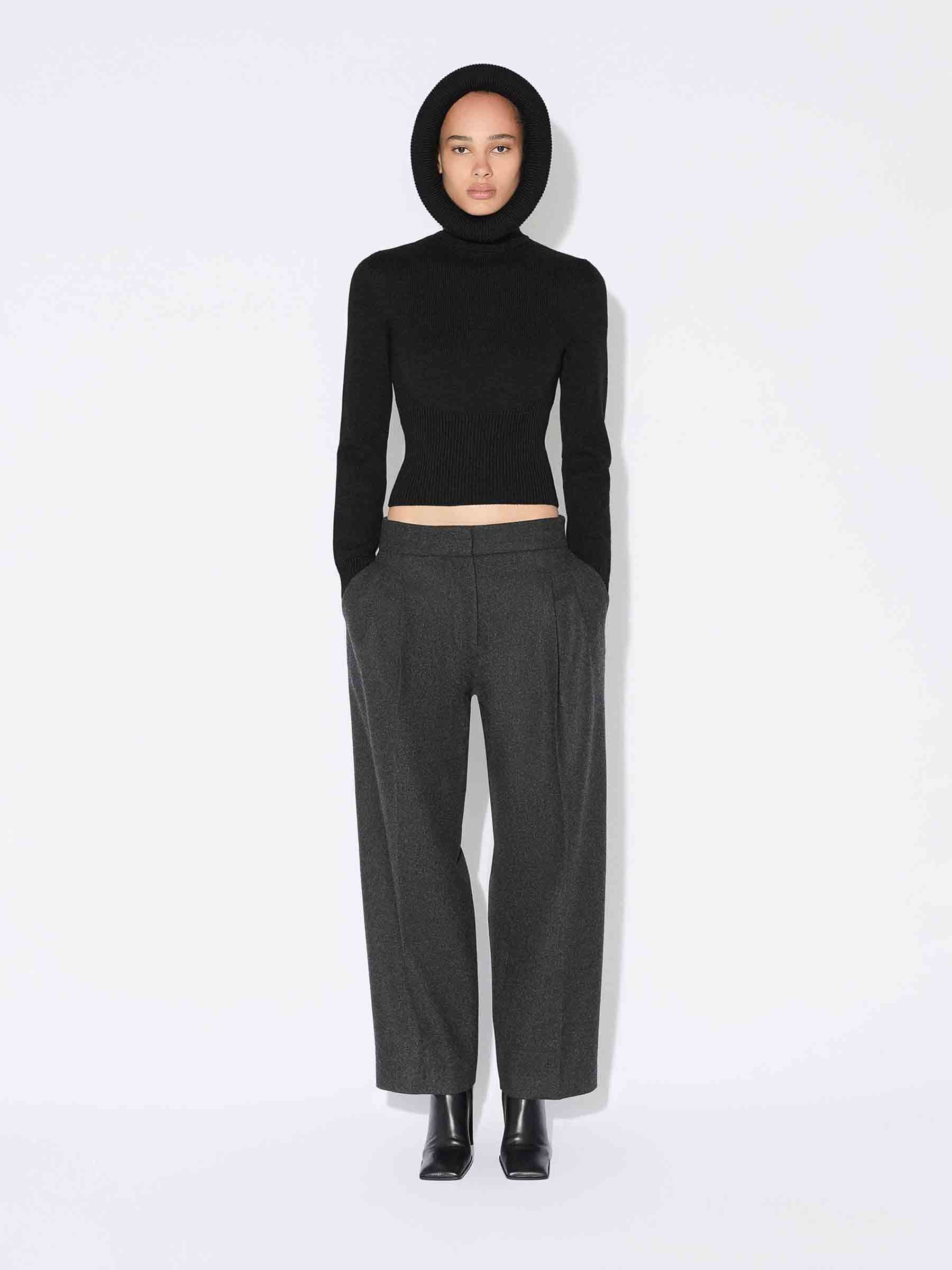 Alaïa Mujer Barcelona Pantalones Vestir Franela color Negro sku 761-003926 01 - Foto 2