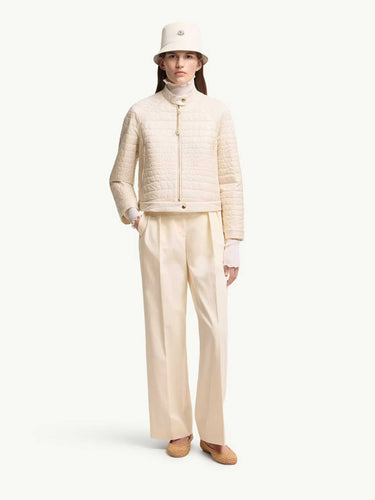 Moncler Mujer Barcelona Pantalones Rectos Pinzas color Marfil sku 761-004012 01 - Foto 2
