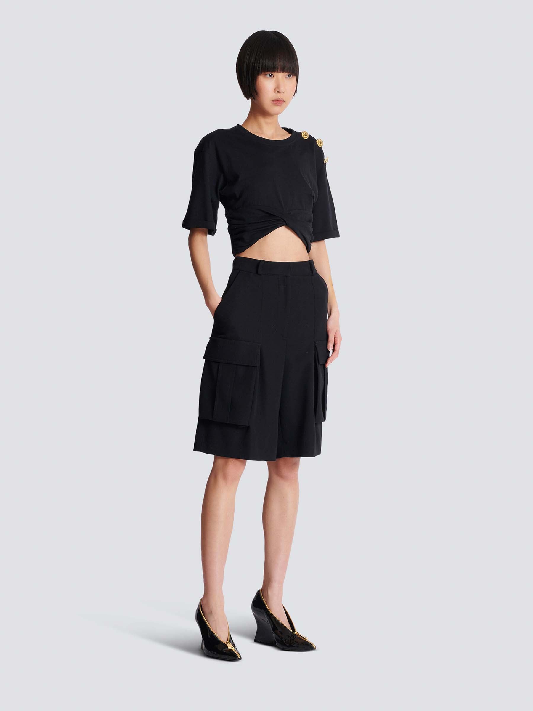 Balmain Mujer Barcelona Bermudas Cargo Lana color Negro sku 762-000528 01 - Foto 2