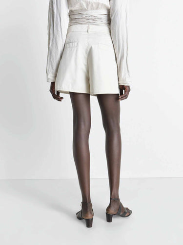 Lemaire Mujer Barcelona Shorts Rectos color Beige sku 762-000548 01 - Foto 4