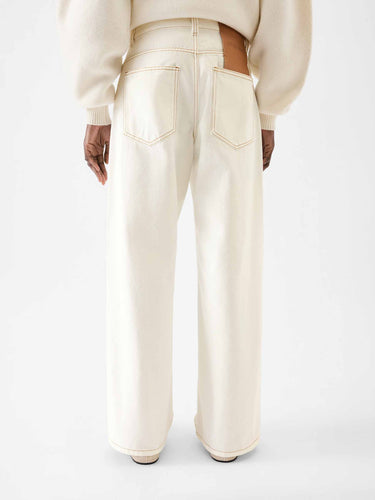 Jacquemus Mujer Barcelona Jeans De-Nîmes Ancho color Marfil sku 763-001797 01 - Foto 3