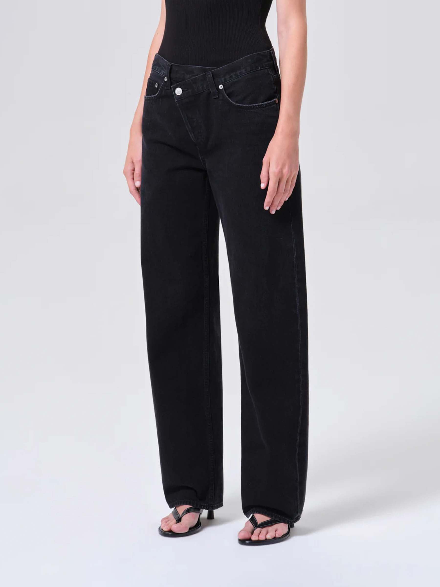 Agolde Mujer Barcelona Jeans Arc Criss Cross color Negro sku 763-001924 01 - Foto 2