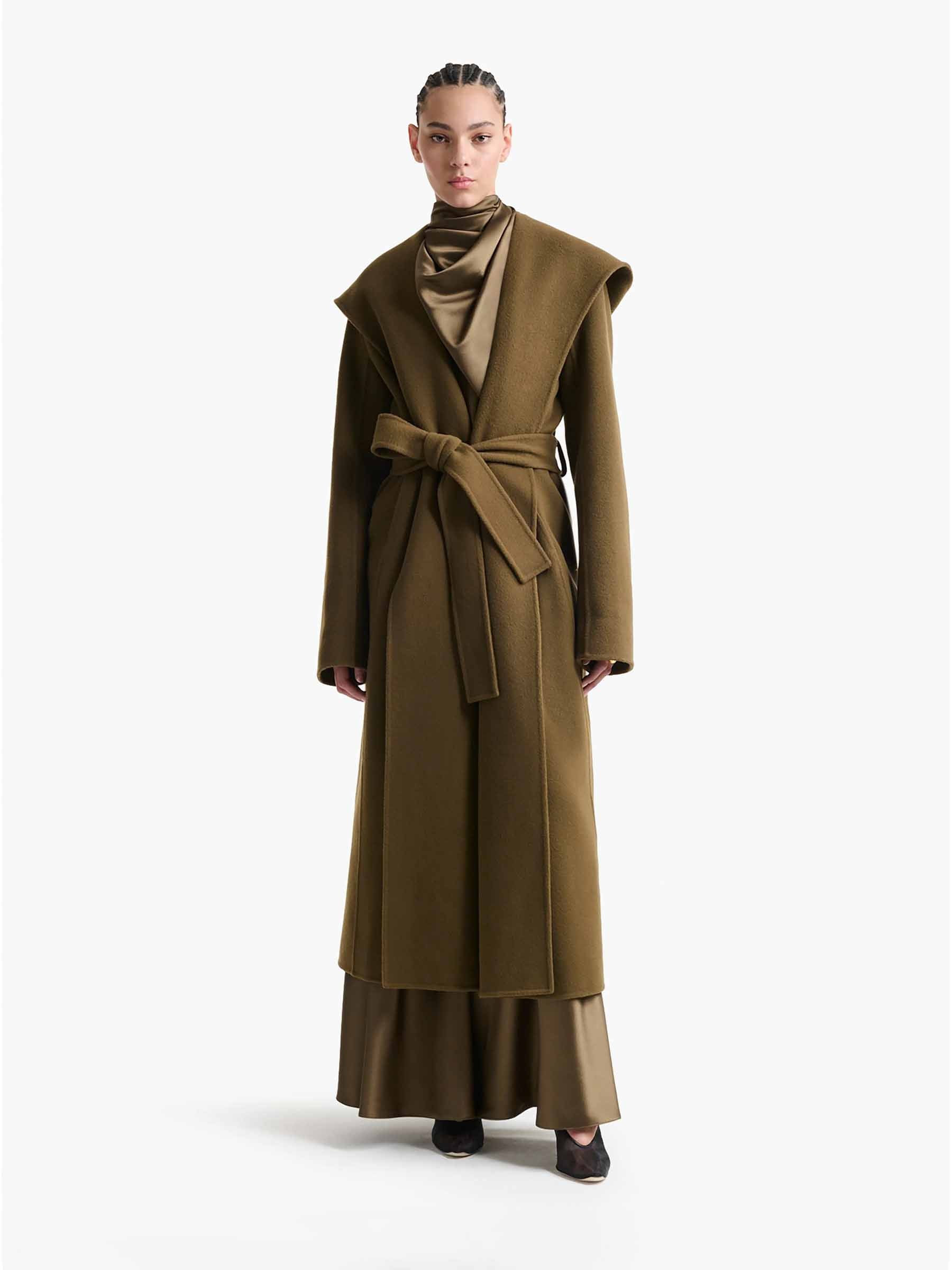 Altuzarra Mujer Barcelona Abrigo Largo Cole color Verde Militar sku 771-001601 01 - Foto 2