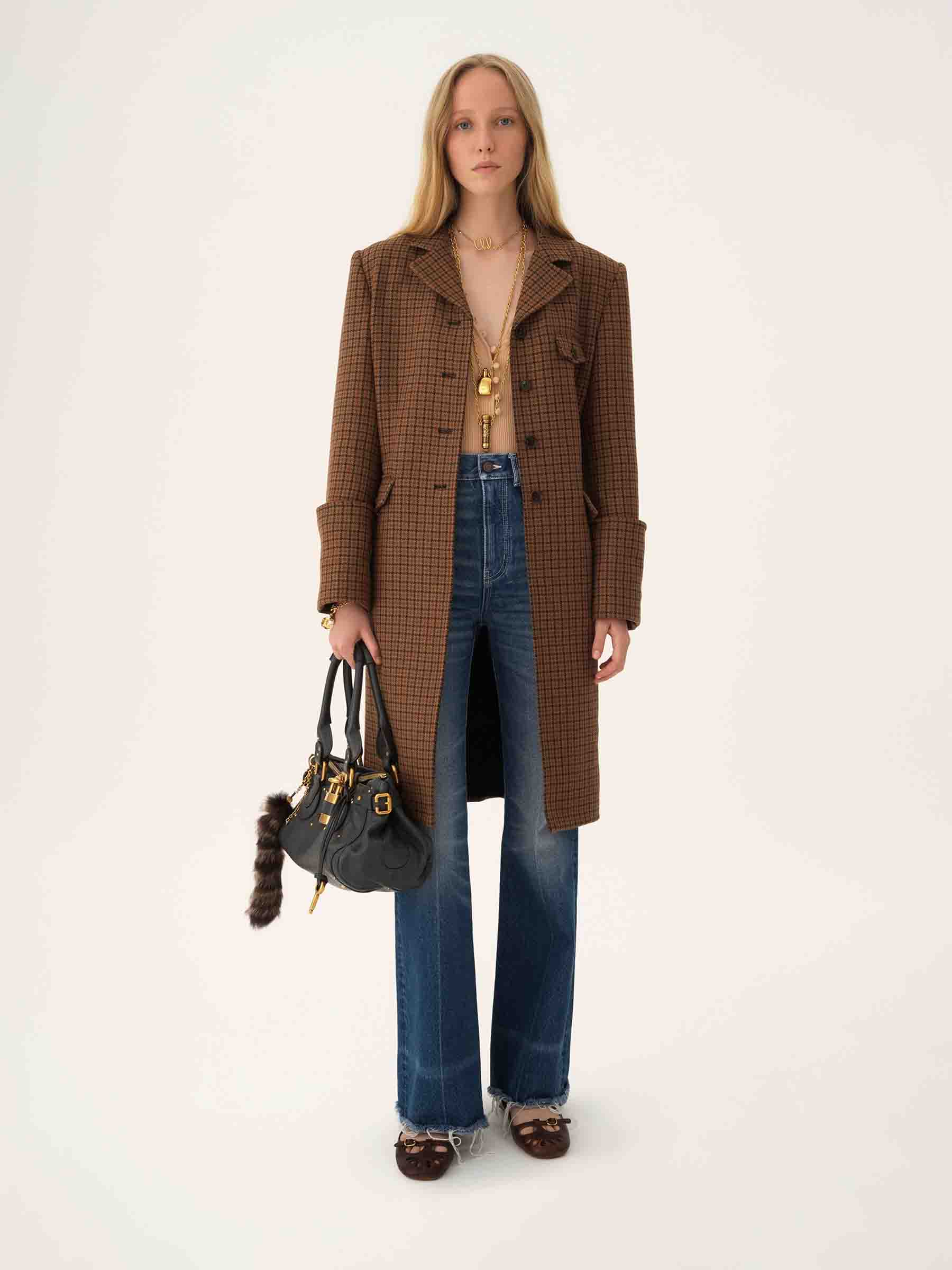 Chloé Mujer Barcelona Abrigo Largo Lana color Burdeos sku 771-001622 01 - Foto 2