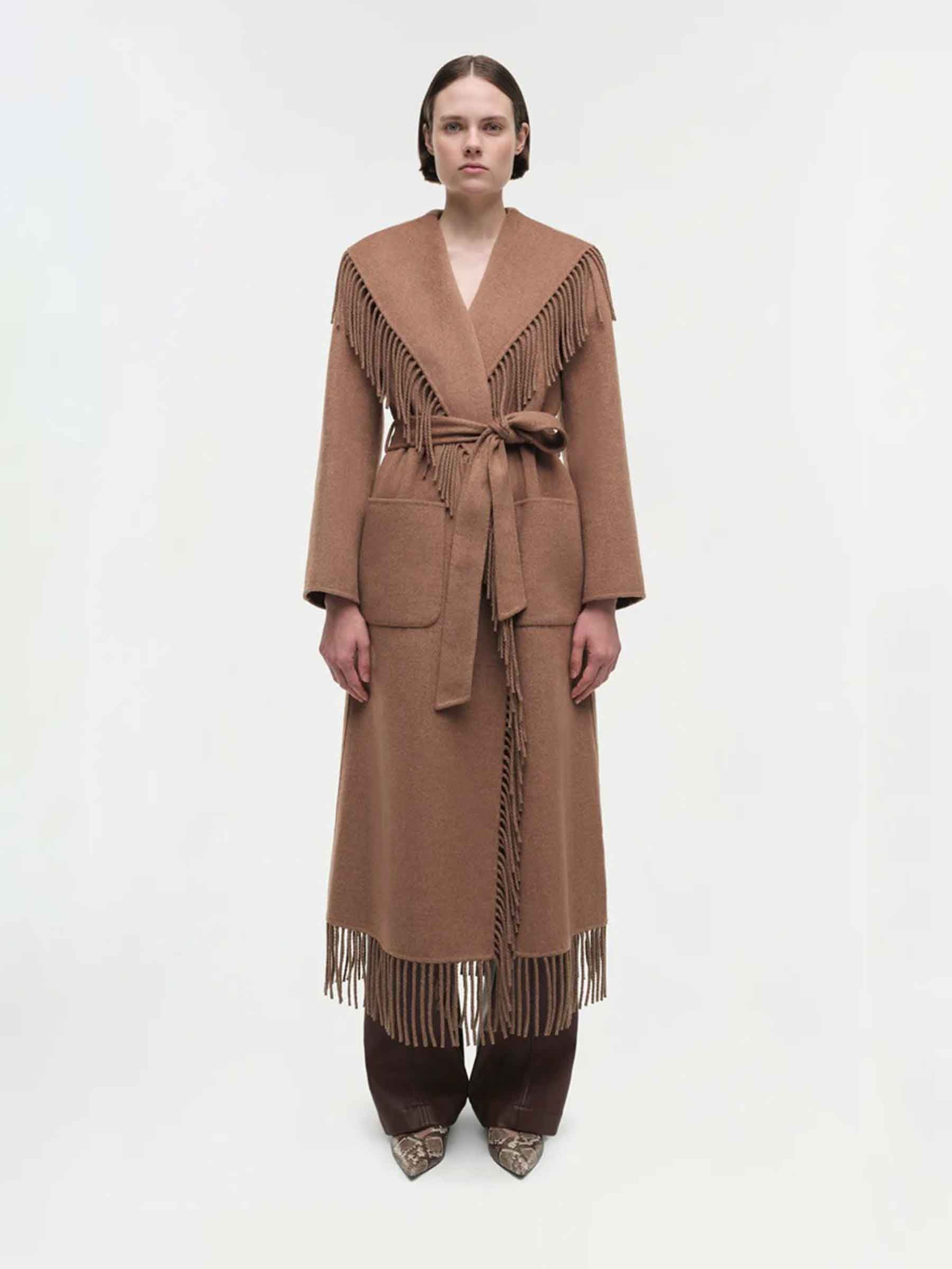 Simkhai Mujer Barcelona Abrigo Largo Carrie color Camel sku 771-001640 01 - Foto 2