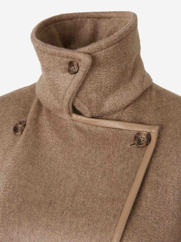 Max Mara Mujer Barcelona Abrigo Corto Capa color Marrón sku 771-001674 01 - Foto 3