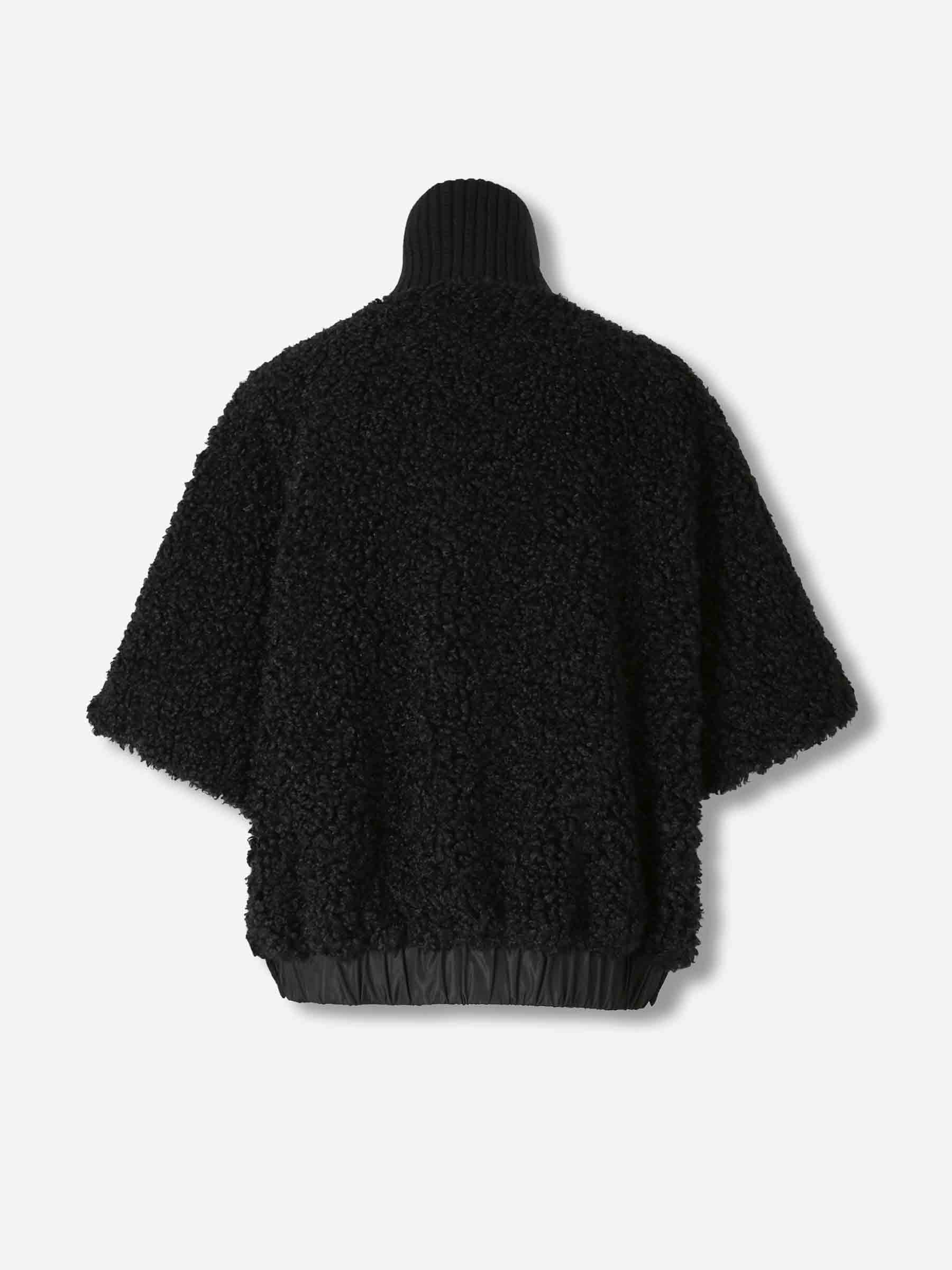 Moncler Mujer Barcelona Capa Reversible color Negro sku 771-001680 01 - Foto 2