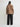 TOTEME Mujer Barcelona Abrigo Corto Bufanda Integrada color Marrón sku 771-001704 02 - Foto 4