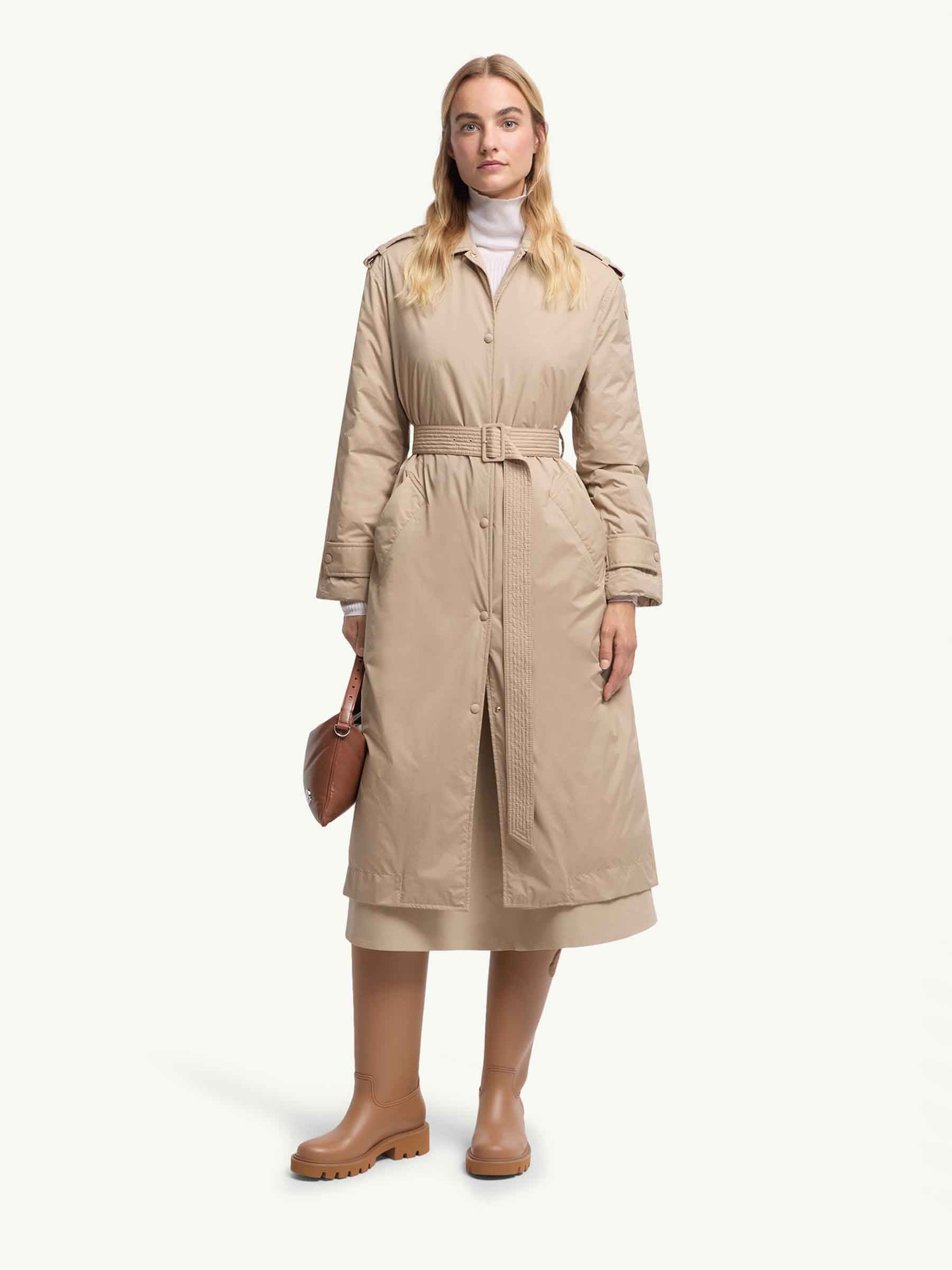 Moncler Mujer Barcelona Gabardina Plumífero Yevre color Beige sku 773-000267 01 - Foto 2