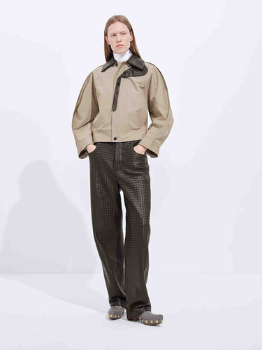 Bottega Veneta Mujer Barcelona Gabardina Corta color Camel sku 773-000280 01 - Foto 2