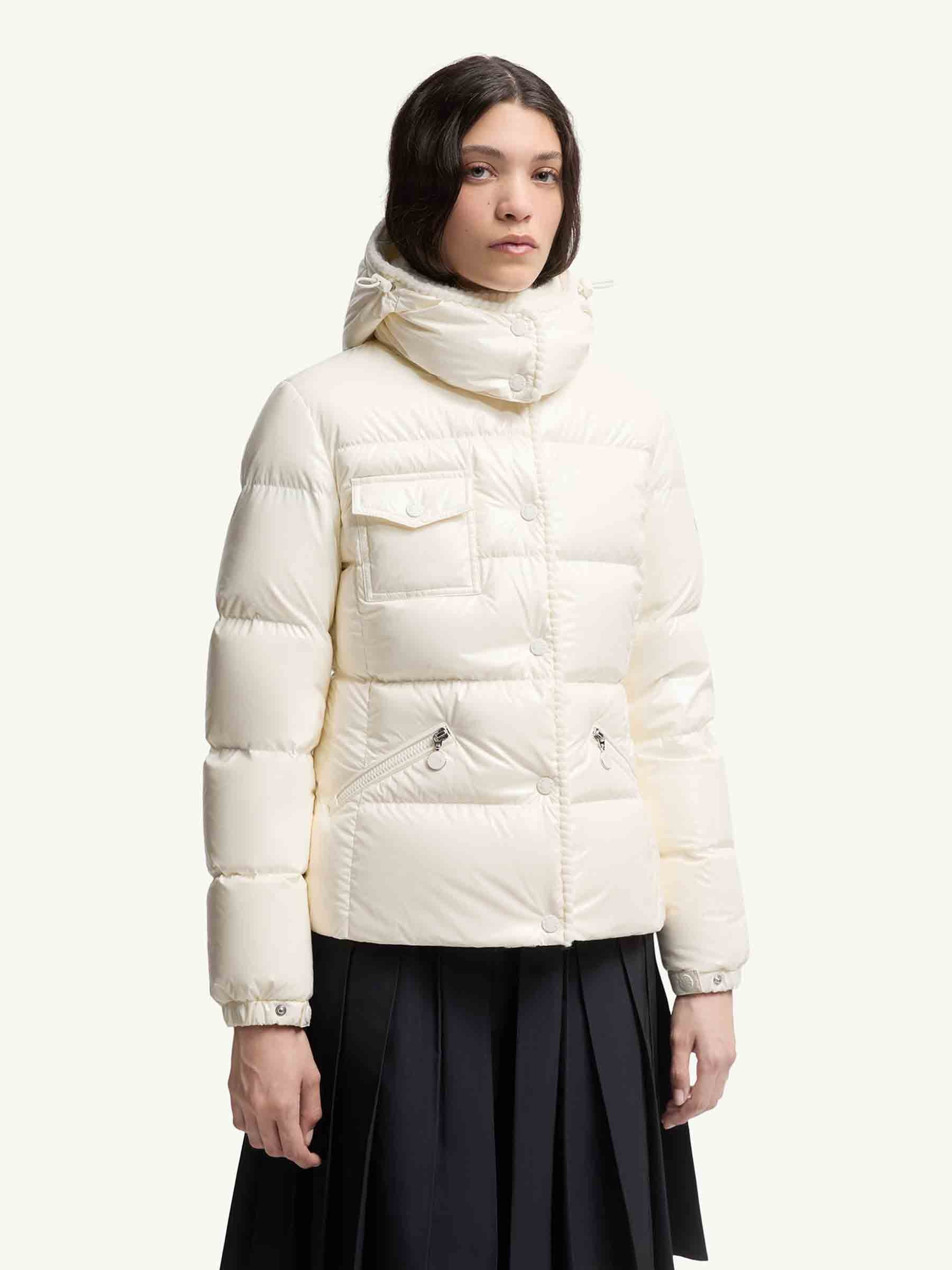 Moncler Mujer Barcelona Plumífero Corto Glareins color Blanco sku 774-000584 01 - Foto 2