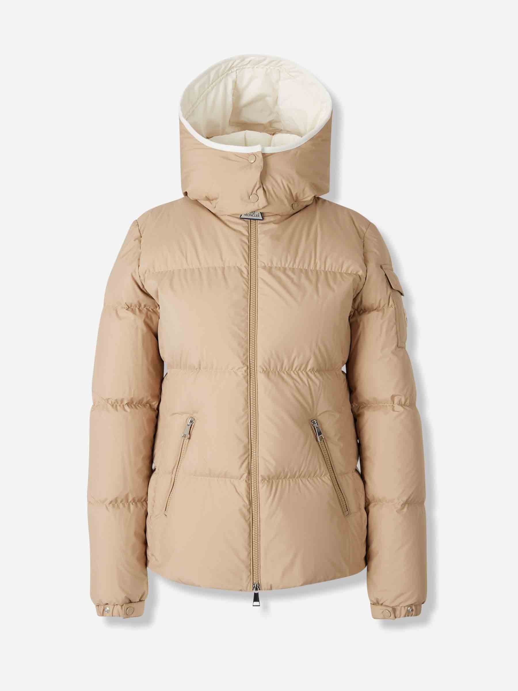 Moncler Mujer Barcelona Plumífero Corto Fourmines color Camel sku 774-000598 01 - Foto 1
