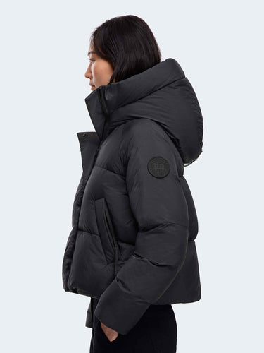 Canada Goose Mujer Barcelona Plumífero Corto Técnico color Negro sku 774-000612 02 - Foto 3