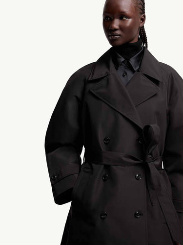 Moncler Genius Edward Enninful Mujer Barcelona Gabardina Larga Zake color Negro sku 774-000622 01 - Foto 3