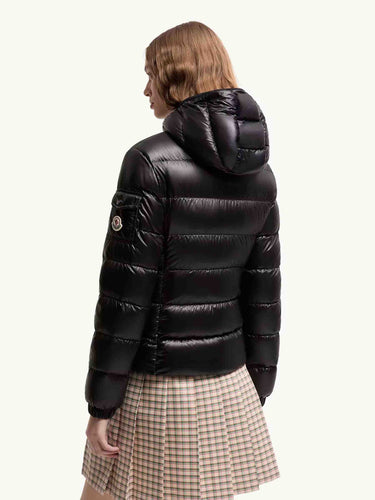 Moncler Mujer Barcelona Plumífero Corto Glesse color Negro sku 774-000633 01 - Foto 3