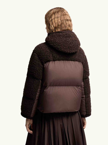 Moncler Mujer Barcelona Plumífero Corto Cristallin color Multicolor sku 774-000658 01 - Foto 3