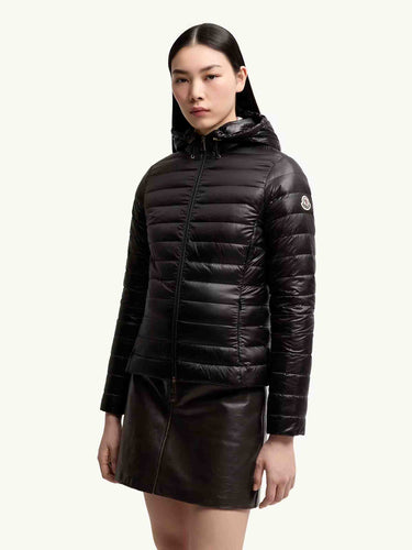 Moncler Mujer Barcelona Plumífero Corto Igelhood color Negro sku 774-000671 01 - Foto 2