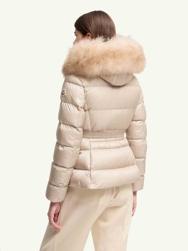 Moncler Mujer Barcelona Plumífero Capucha Pelo color Beige sku 774-000672 01 - Foto 4