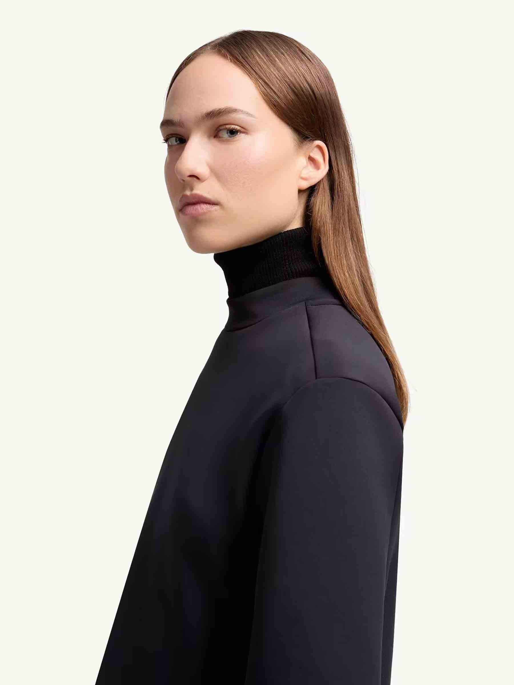 Moncler Genius Edward Enninful Mujer Barcelona Camiseta Cuello Redondo color Negro sku 782-001807 01 - Foto 2