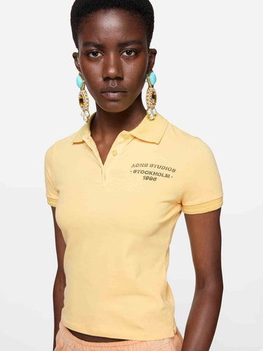 Acne Studios Mujer Barcelona Polo de Acne Studios color Amarillo Claro sku 782-001839 01 - Foto 2