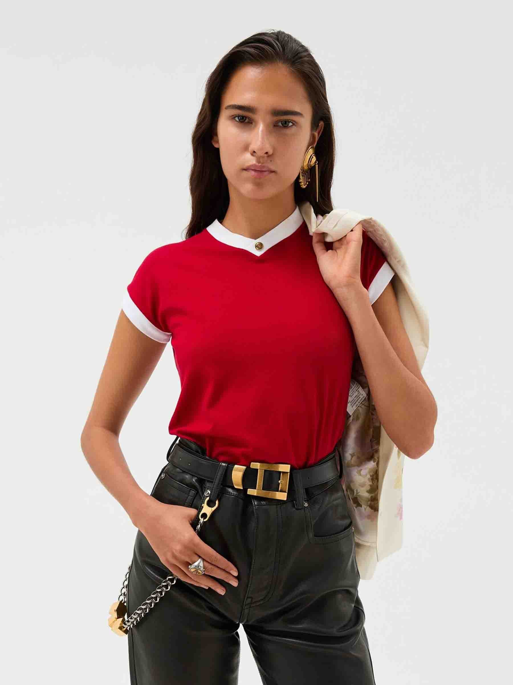 Versace Mujer Barcelona Camiseta Manga Corta color Rojo sku 782-001879 02 - Foto 2