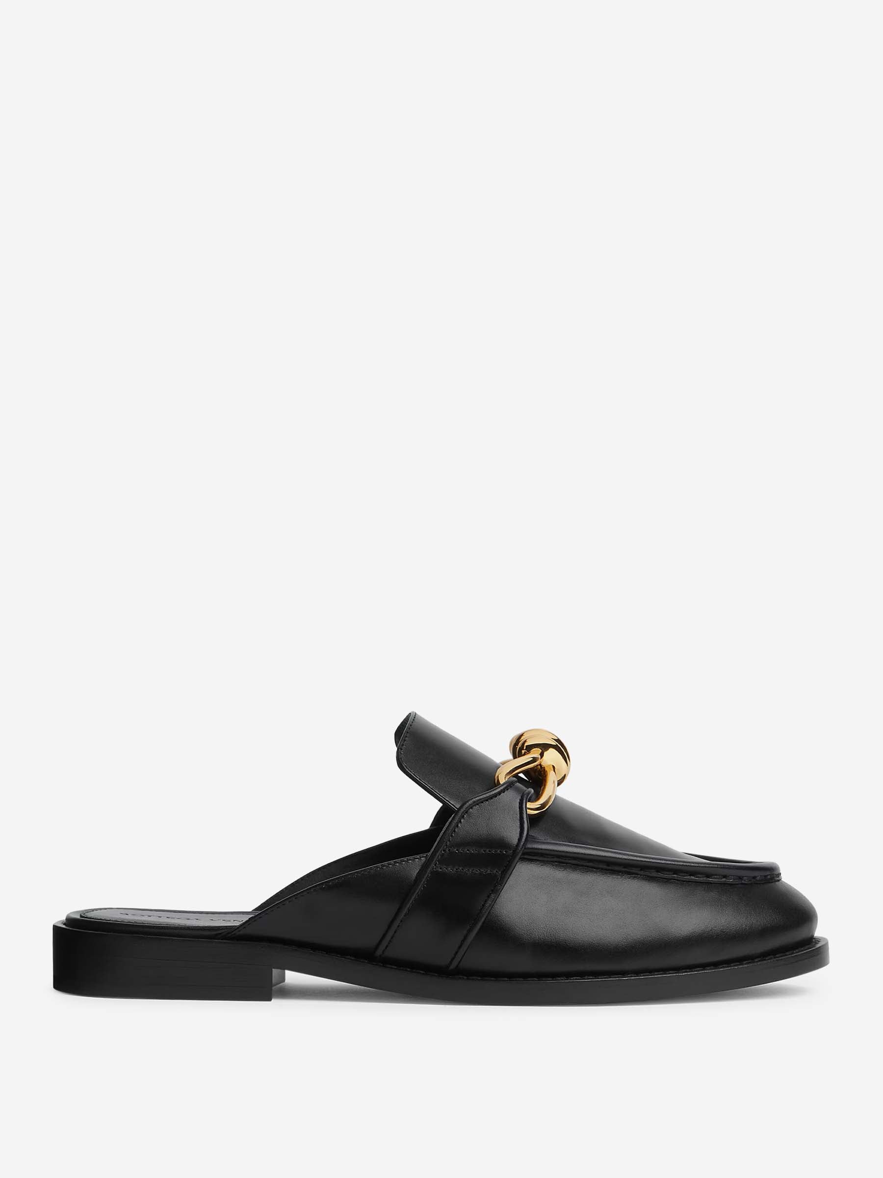 Bottega Veneta Mujer Barcelona Mocasines Piel Astaire color Negro sku 800-005434 01 - Foto 1