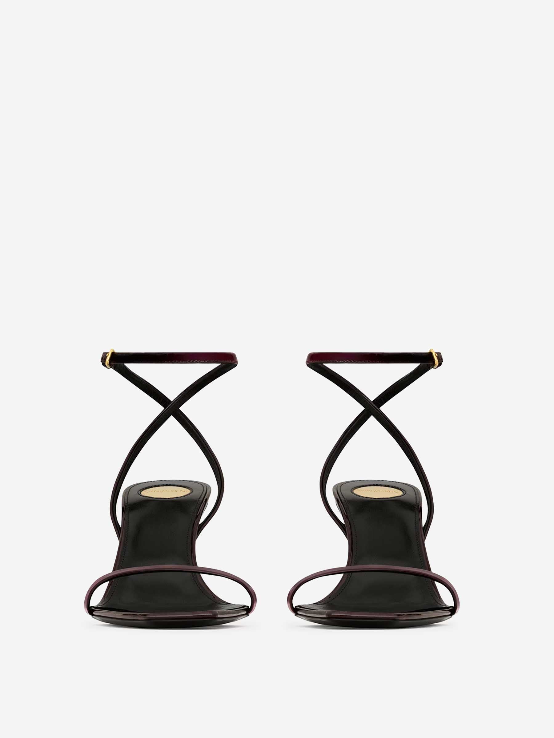 Saint Laurent Mujer Barcelona Sandalias Charol Lee color Marrón Oscuro sku 800-005437 01 - Foto 2