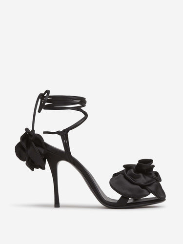 Magda Butrym Mujer Barcelona Sandalias Flor Satén color Negro sku 801-000050 01 - Foto 1