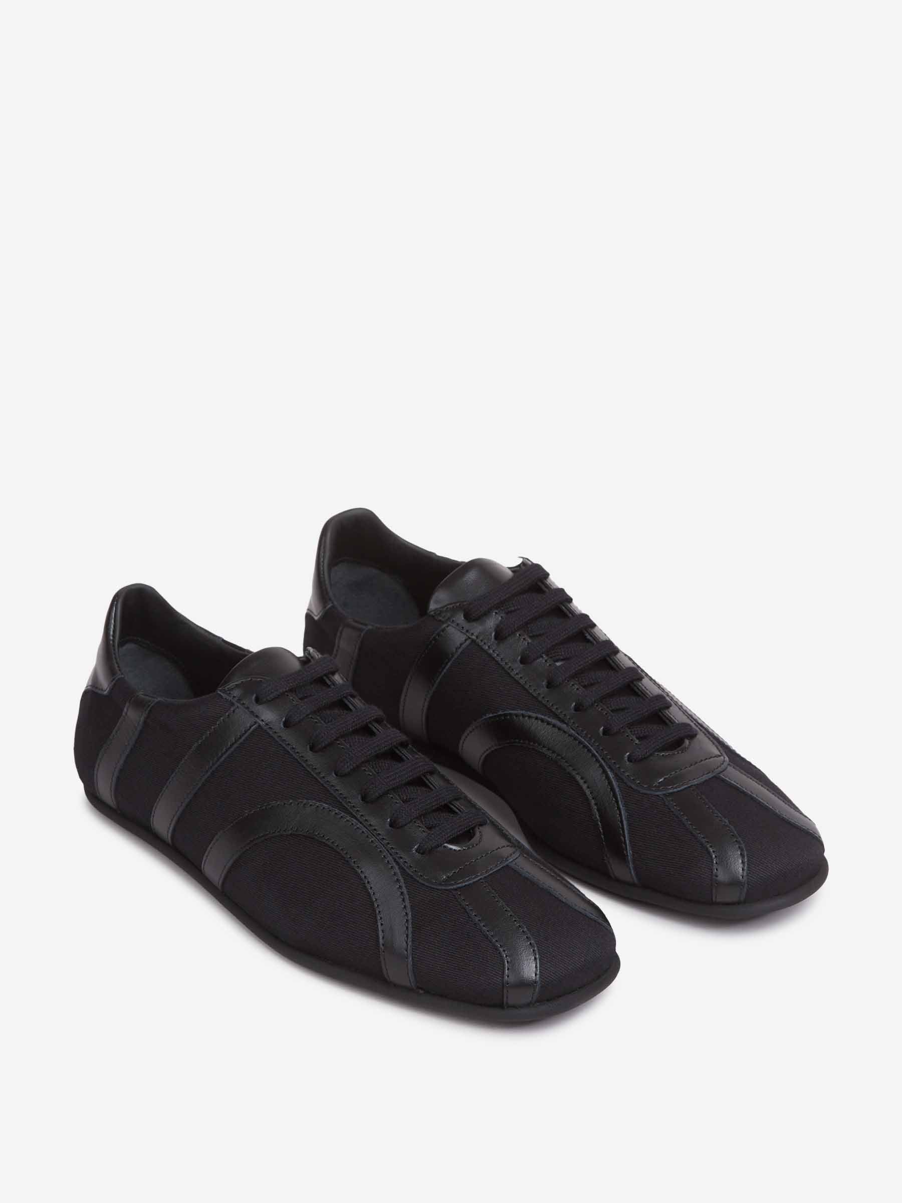 TOTEME Mujer Barcelona Zapatillas de diseño minimalista color Negro sku 802-000005 01 - Foto 2