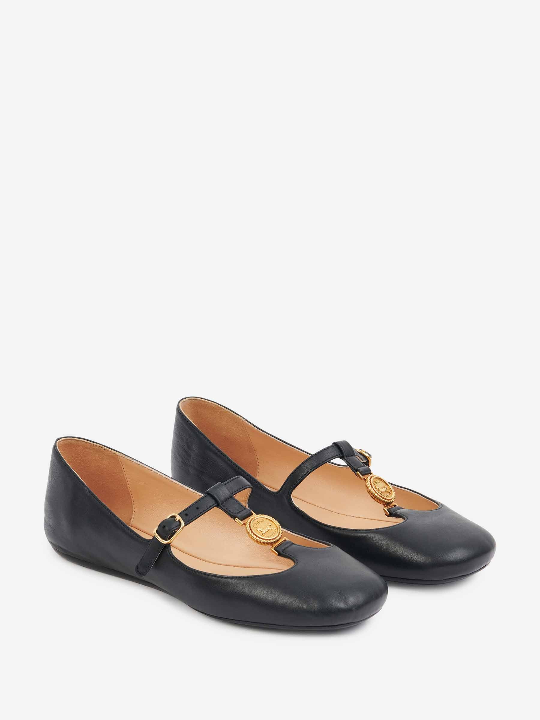 Chloé Mujer Barcelona Bailarinas Planas Leonore color Negro sku 802-000011 01 - Foto 2