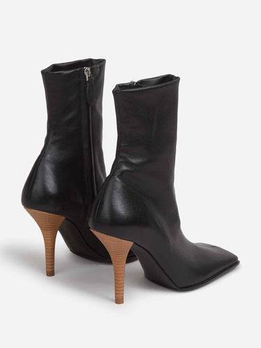 Alaïa Mujer Barcelona Botines Cuadrados Piel color Negro sku 805-000828 01 - Foto 4