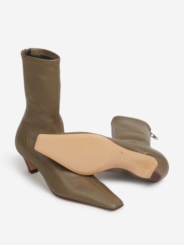 Khaite Mujer Barcelona Botines Arizona Stretch Ankle color Verde Militar sku 805-000849 01 - Foto 4